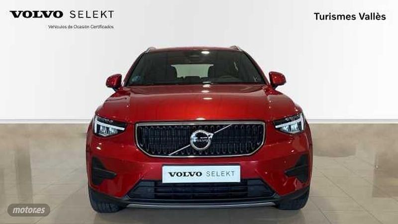 Usado Volvo XC40 Core 2024 Rojo SUV