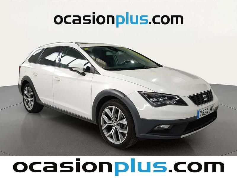 Usado Seat Leon 4Drive 150 HP (110 kW) 2016 Branco Carrinha