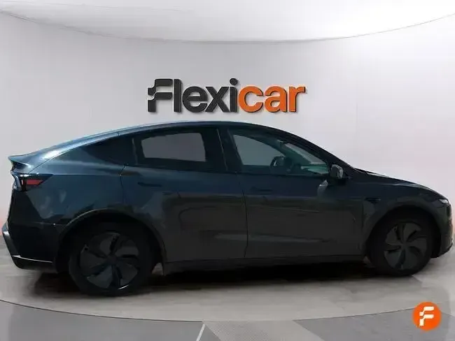 Usado Tesla Model Y 273 kW (372 CV) 2025 Gris SUV