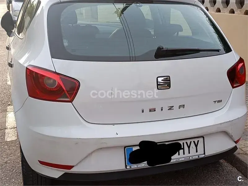 Usado Seat Ibiza Style 85 CV (62 kW) 2014 Blanco Berlina