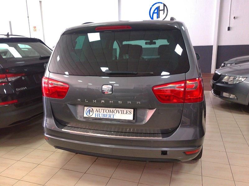Usado Seat Alhambra Style 150 CV (110 kW) 2013 Gris Monovolumen
