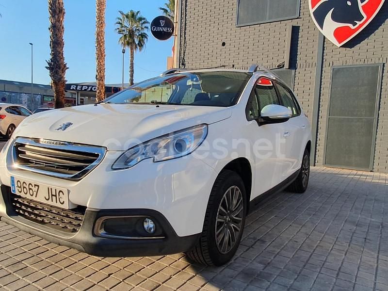 Blanco Usado 2015 Peugeot 2008 Access SUV | 7500 € (Precio justo) - Imagen 1/4