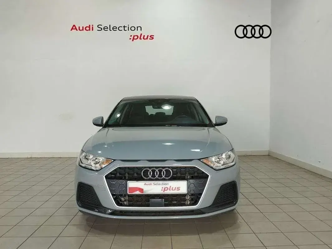 Usado Audi A1 Sportback Advanced Plus 116 CV (85 kW) 2024 Gris Utilitario