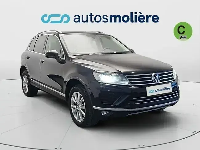 Second-hand VW Touareg 262 CP (192 kW) 2015 Alb SUV