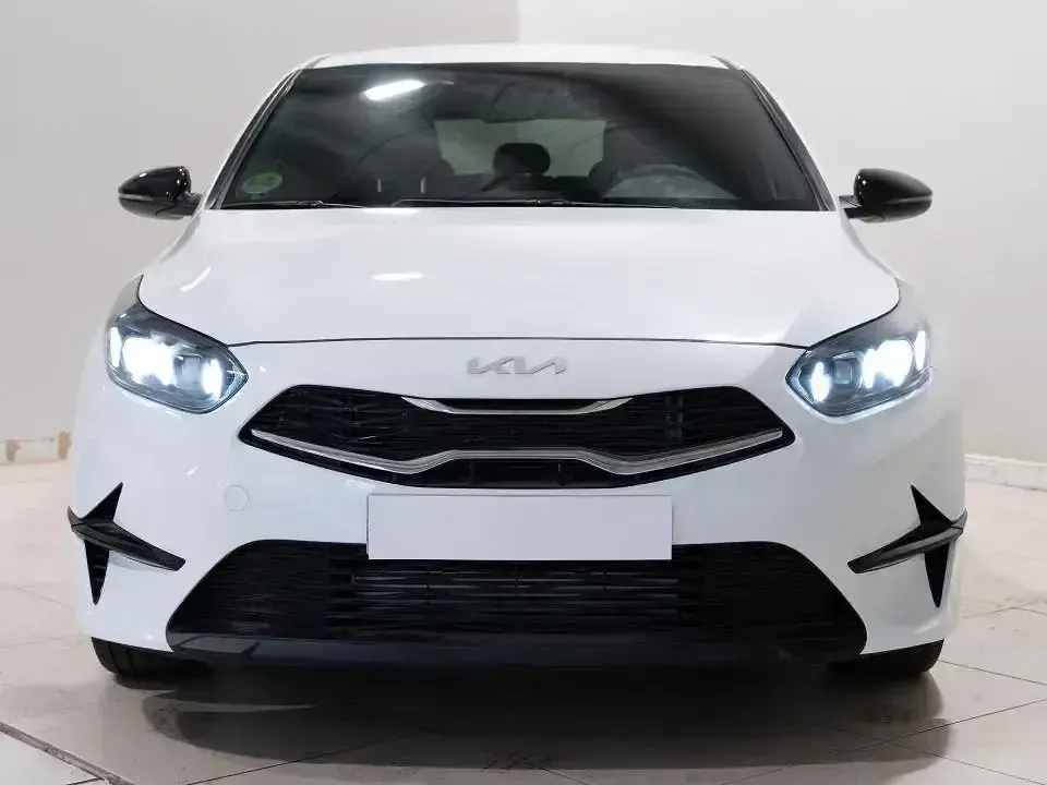Nuevo Kia Ceed Style 100 CV (73 kW) 2025 Otro Utilitario