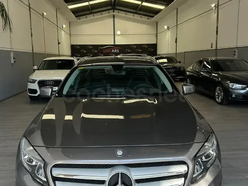 Usado Mercedes GLA220 AMG Edition 1 170 CV (125 kW) 2014 Gris / plata SUV