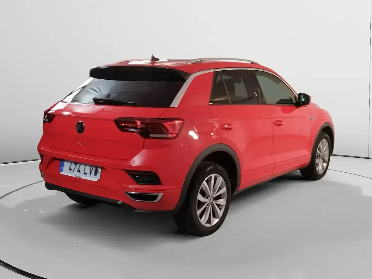 Usado VW T-Roc Advance 115 CV (84 kW) 2022 Rojo SUV