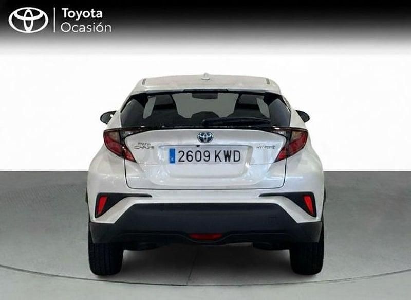 Usado Toyota C-HR Advance 122 CV (89 kW) 2019 Blanco SUV