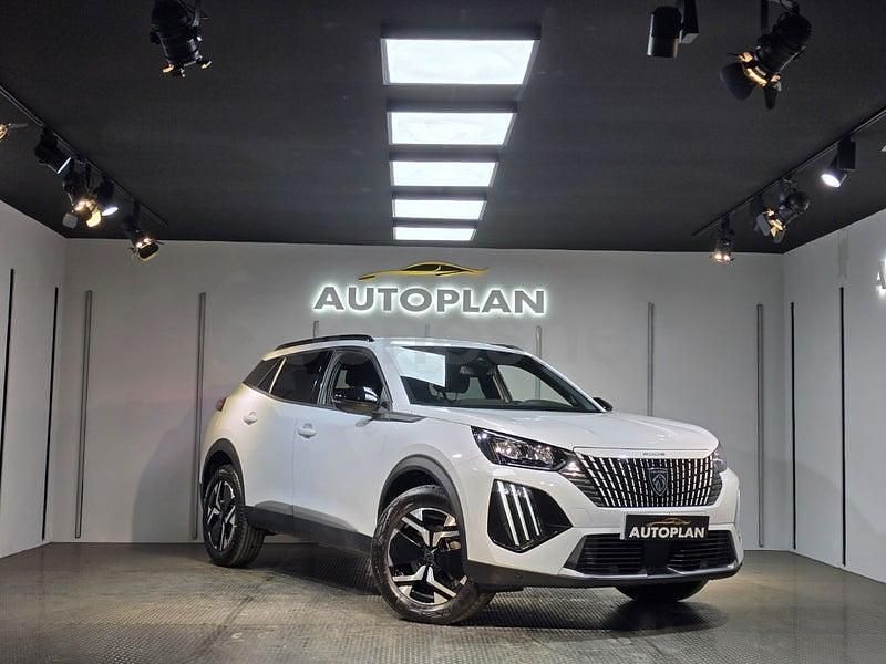 Usado Peugeot 2008 Style 136 CV (100 kW) 2024 Blanco SUV