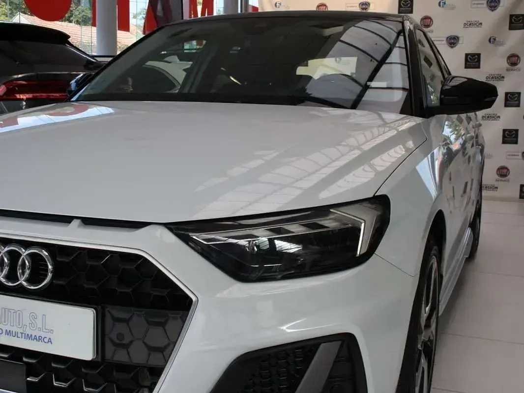 Usado Audi A1 Sportback 110 CV (80 kW) 2023 Blanco Utilitario