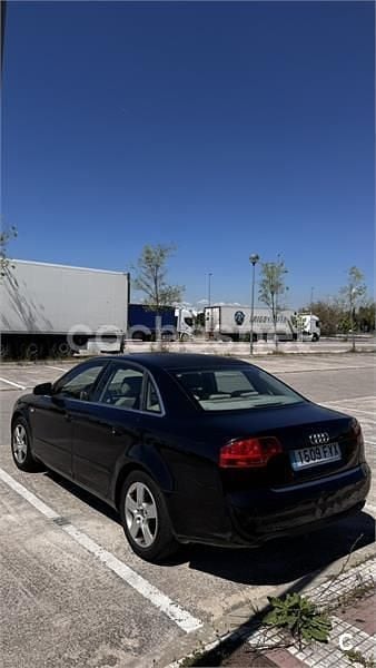 Usado Audi A4 140 CV (102 kW) 2007 Negro Berlina