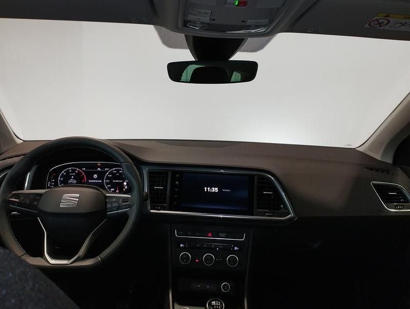 Usado Seat Ateca Style 115 CV (84 kW) 2024 Gris SUV