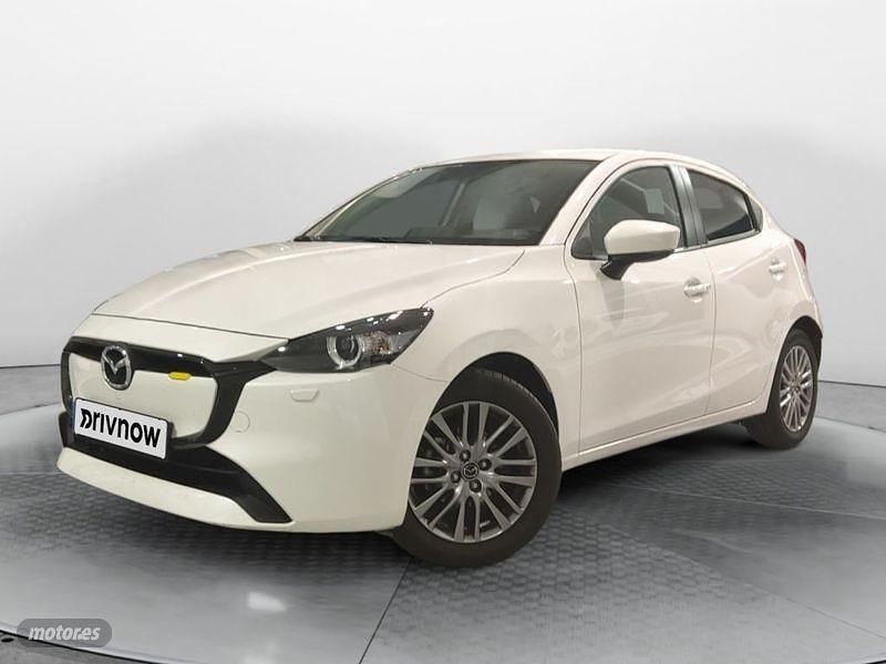 Blanco Usado 2024 Mazda 2 Exclusive-Line Berlina | 18.500 € (Precio justo) - Imagen 1/4