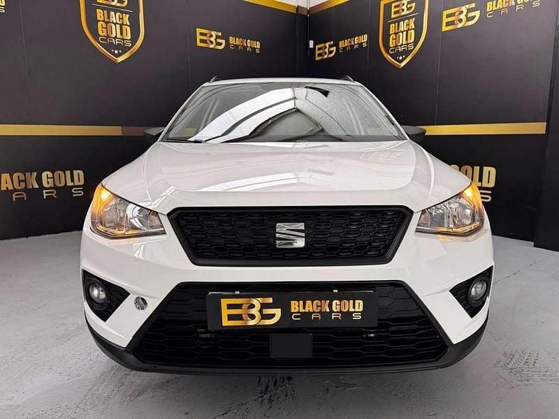 Usado Seat Arona Reference 95 CV (69 kW) 2021 Blanco SUV