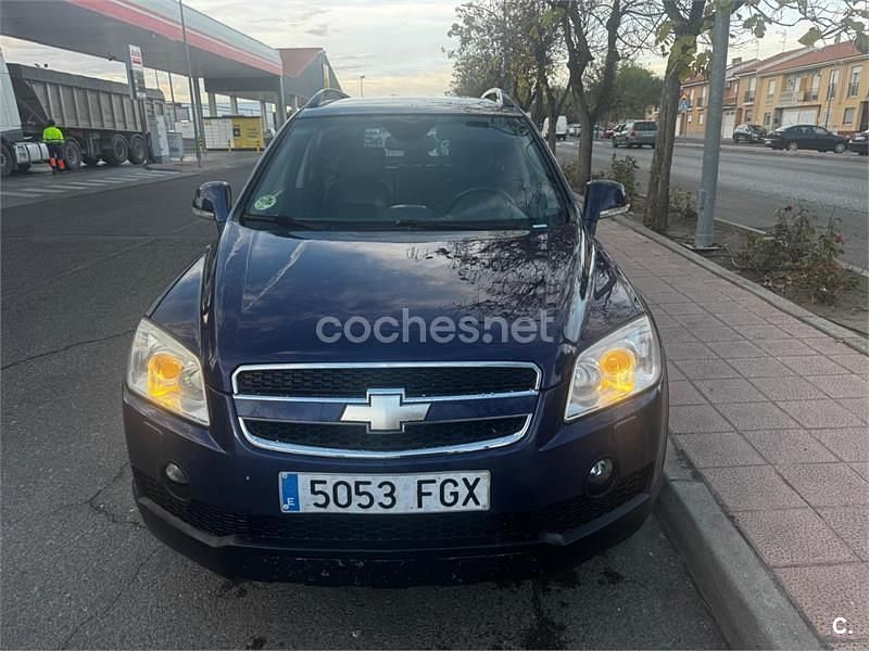 Usado Chevrolet Captiva LT 150 CV (110 kW) 2006 Azul SUV