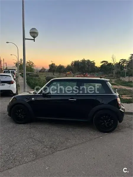 Usado Mini ONE 75 CV (55 kW) 2012 Negro Utilitario