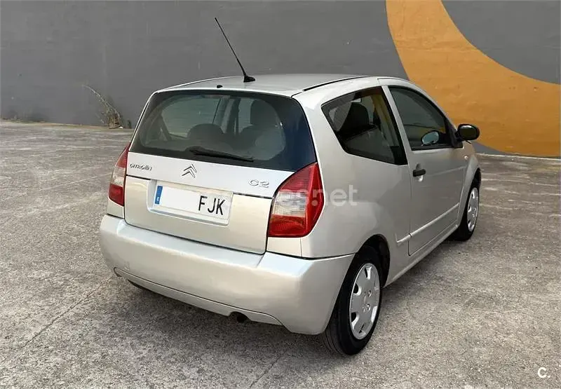 Usado Citroën C2 75 CV (55 kW) 2007 Gris / plata Utilitario
