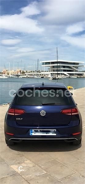 Usado VW Golf VII Advance 125 CV (91 kW) 2018 Azul Berlina