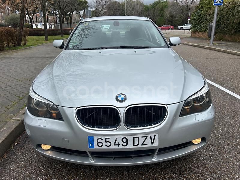 Usado BMW 525 177 CV (130 kW) 2006 Gris / plata Berlina
