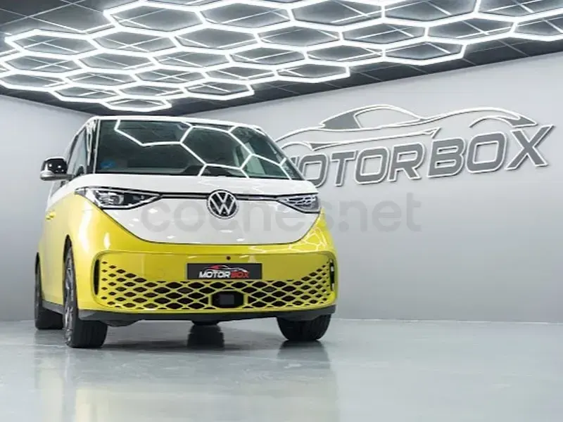 Usado VW ID. Buzz Pro 150 kW (204 CV) 2023 Eléctrico Monovolumen