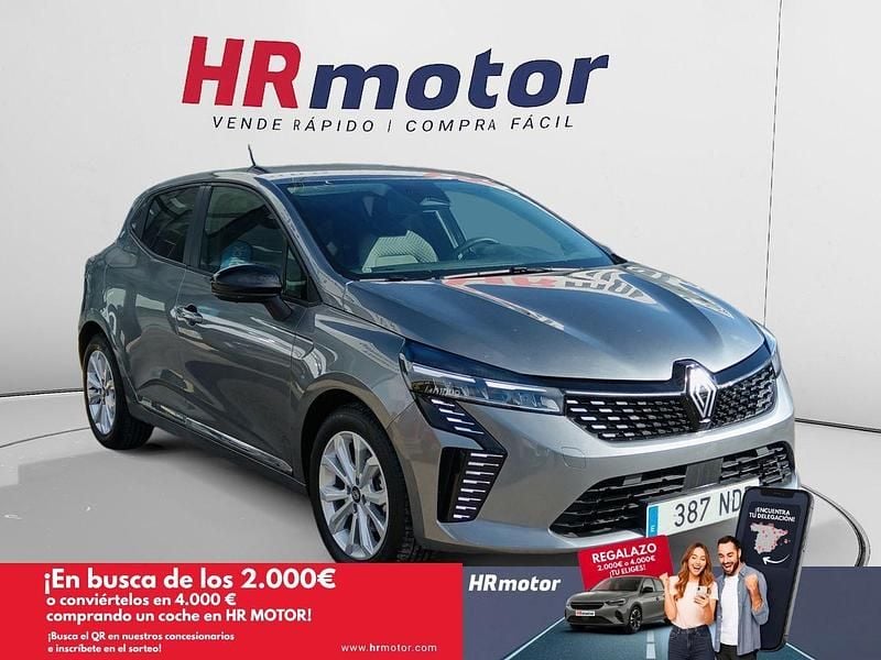 Gris Usado 2025 Renault Clio V Evolution | 19.450 € (Un poco caro) - Imagen 1/4