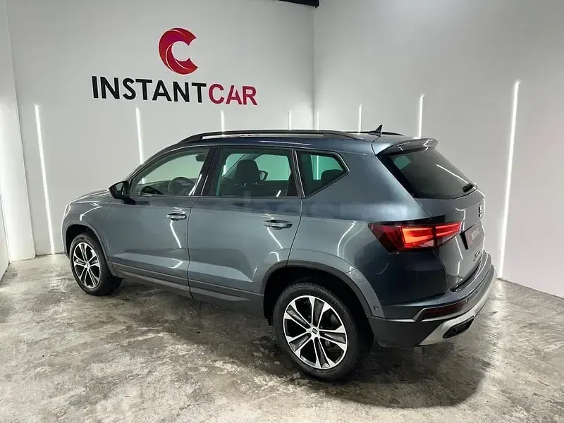 Usado Seat Ateca Style 150 CV (110 kW) 2021 Gris / plata SUV