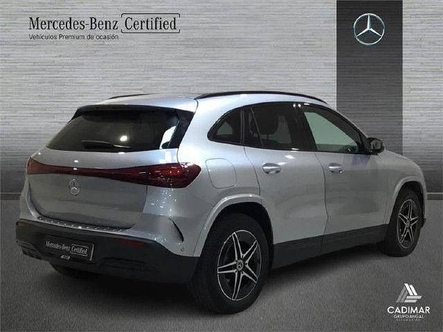 Usado Mercedes EQA250 139 kW (190 CV) 2024 Plata hightech SUV
