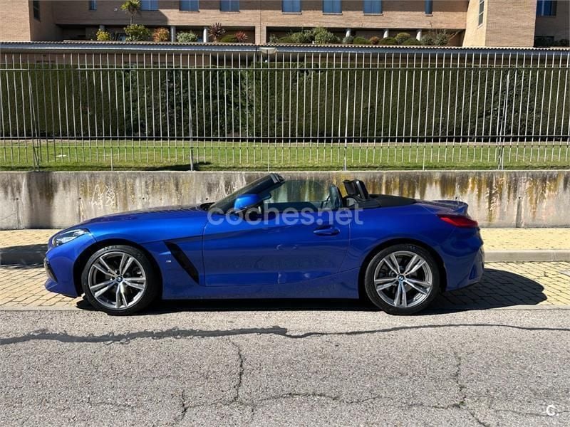 Etiqueta c (verde) Usado 2024 BMW Z4 Comfort Edition Descapotable | 53.990 € - Imagen 1/4