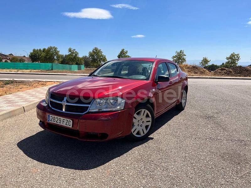 Granate Usado 2008 Dodge Avenger SXT Berlina | 3990 € - Imagen 1/4