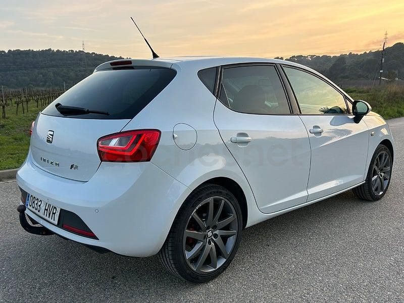 Usado Seat Ibiza FR 140 CV (102 kW) 2014 Blanco Berlina