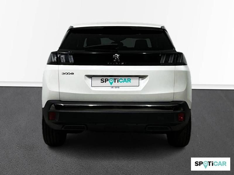 Usado Peugeot 3008 Allure 130 CV (95 kW) 2024 Blanco SUV