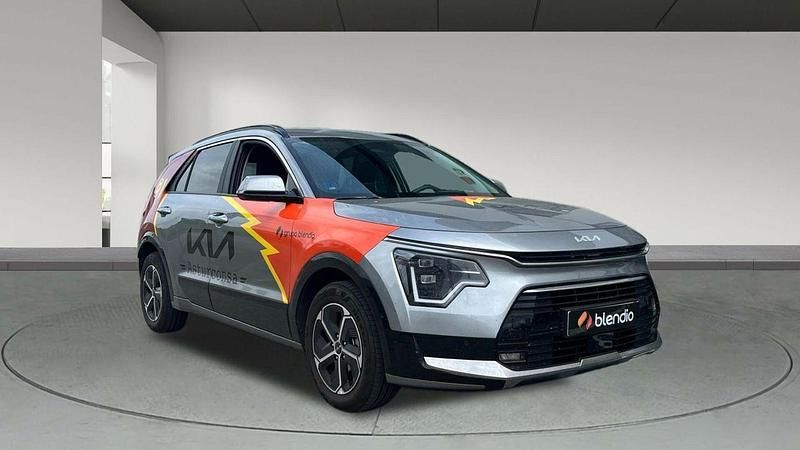 Usado Kia Niro 183 CV (134 kW) 2024 Gris SUV