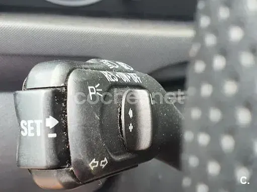 Usado Seat Alhambra Reference 140 CV (102 kW) 2006 Rojo Monovolumen