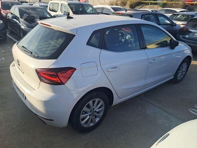 Usado Seat Ibiza XCELLENCE 115 CV (84 kW) 2019 Blanco Utilitario
