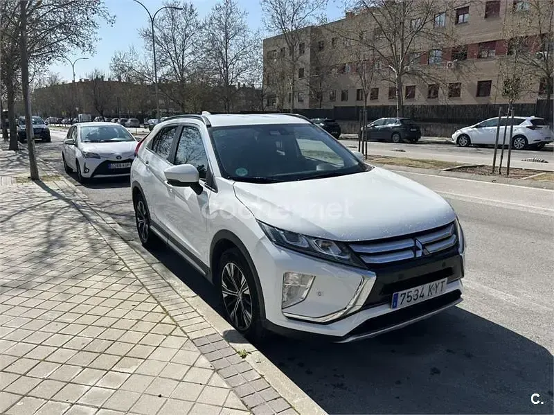Usado Mitsubishi Eclipse Cross 163 CV (119 kW) 2019 Blanco SUV