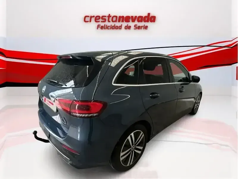Usado Mercedes B200 150 CV (110 kW) 2022 Azul Utilitario