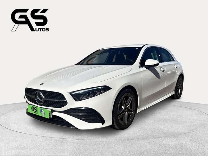 Blanco Usado 2024 Mercedes A180 Utilitario | 31.500 € (Precio justo) - Imagen 1/4