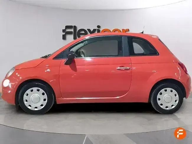 Usado Fiat 500 70 CV (51 kW) 2022 Naranja Utilitario