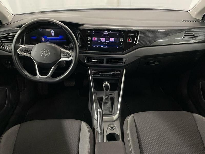 Usado VW Taigo Life 110 CV (80 kW) 2023 Gris SUV