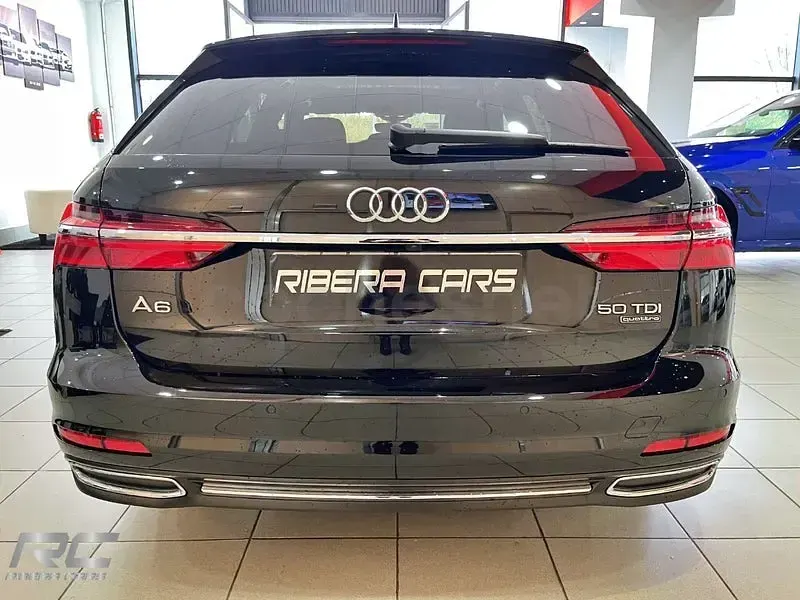 Usado Audi A6 Business 286 CV (210 kW) 2019 Negro Familiar