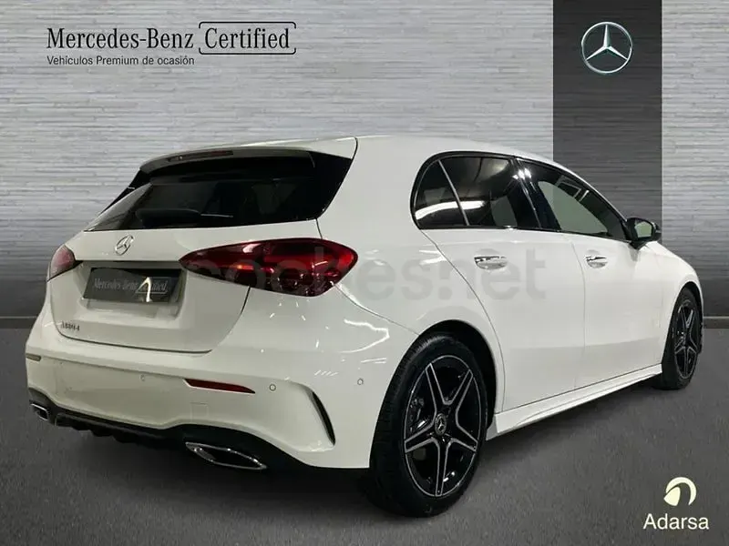Usado Mercedes A180 116 CV (85 kW) 2025 Blanco Berlina