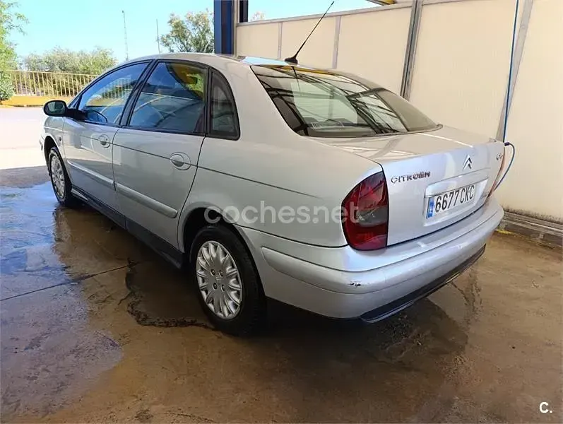 Usado Citroën C5 138 CV (101 kW) 2003 Gris / plata Berlina