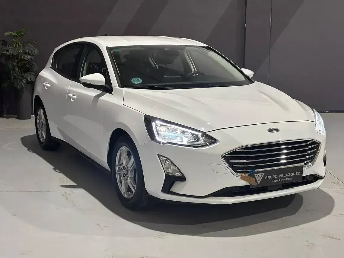 Usado Ford Focus Trend+ 120 CV (88 kW) 2022 Blanco Berlina
