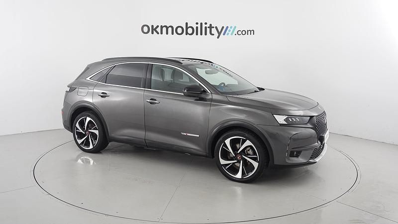 Usado DS Automobiles DS7 Crossback Performance Line Plus 300 CV (220 kW) 2022 Gris platino SUV