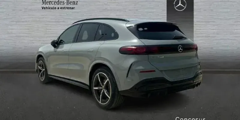 Nuevo Mercedes GLC400d 359 kW (489 CV) 2026 Gris SUV