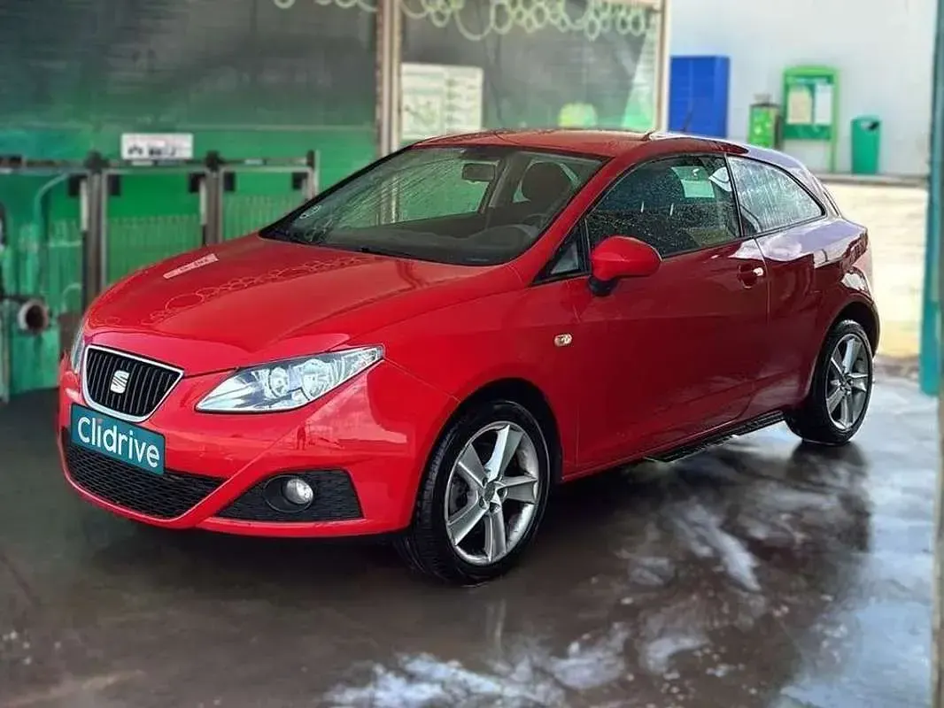 Occasion Seat Ibiza SC Sport 105 PK (77 kW) 2010 Rood Hatchback