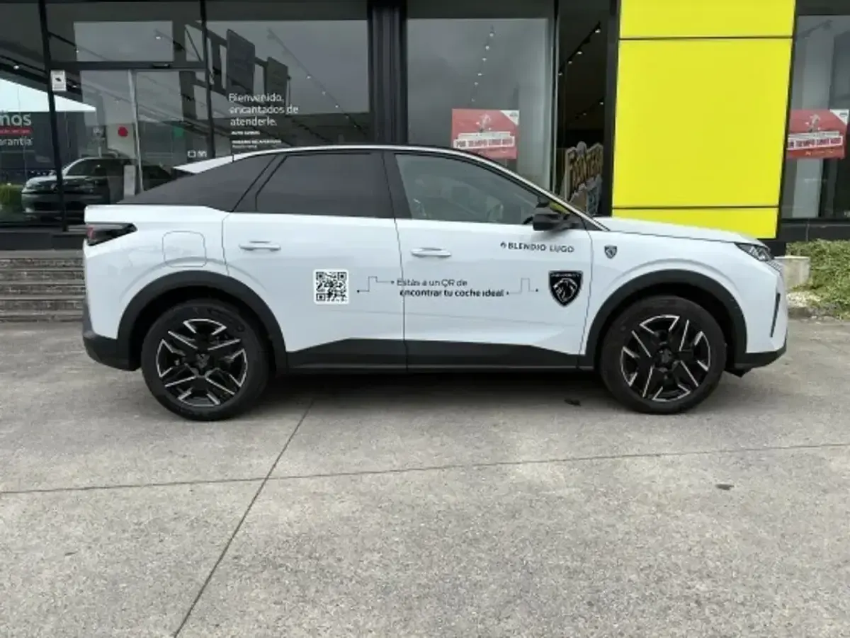 Usado Peugeot 3008 GT 136 CV (100 kW) 2025 Blanco SUV