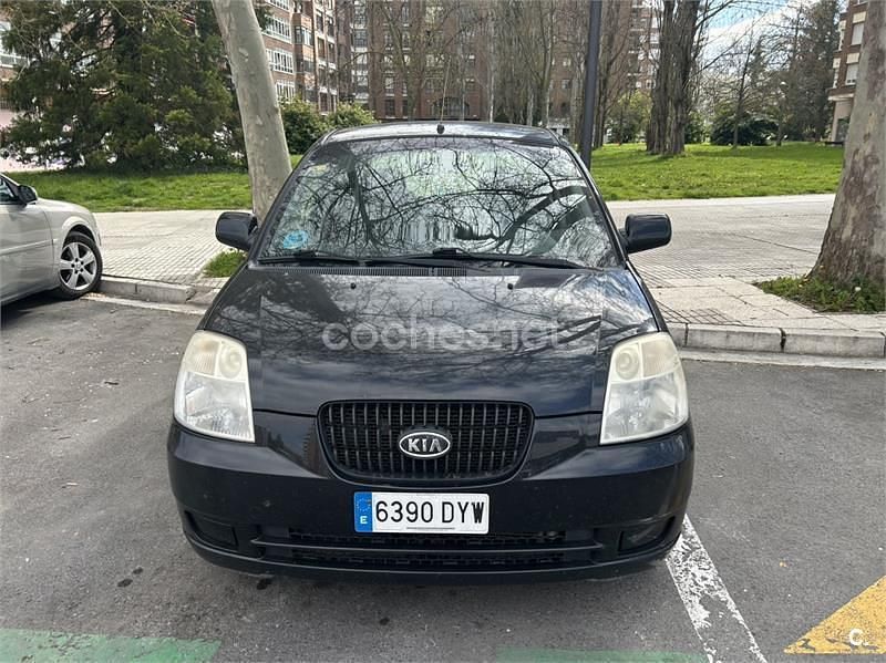 Usado Kia Picanto EX 65 CV (47 kW) 2006 Negro Utilitario