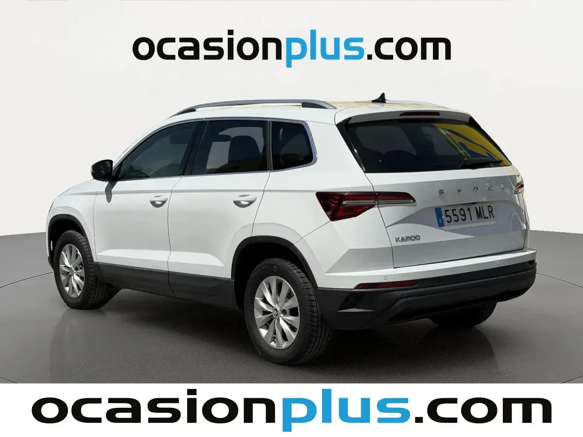 Begagnad Skoda Karoq Ambition 116 HK (85 kW) 2023 Vit SUV