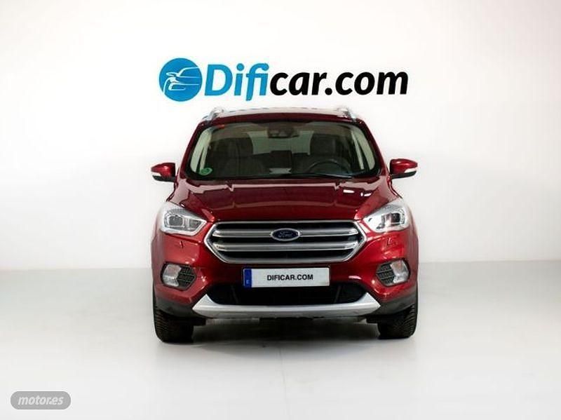 Usado Ford Kuga Trend 176 CV (129 kW) 2019 Rojo SUV